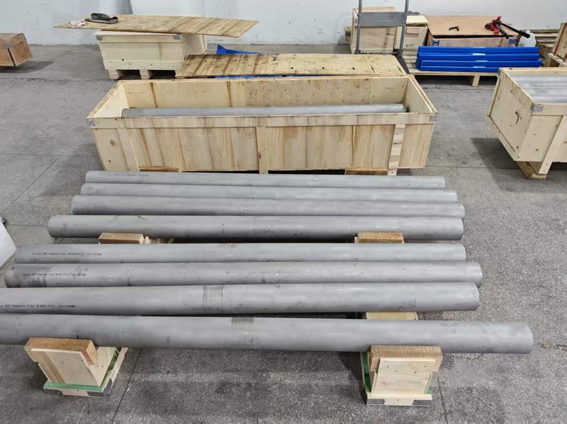 Nickel Alloy Cladding and Overlay Welding for Corrosion Service