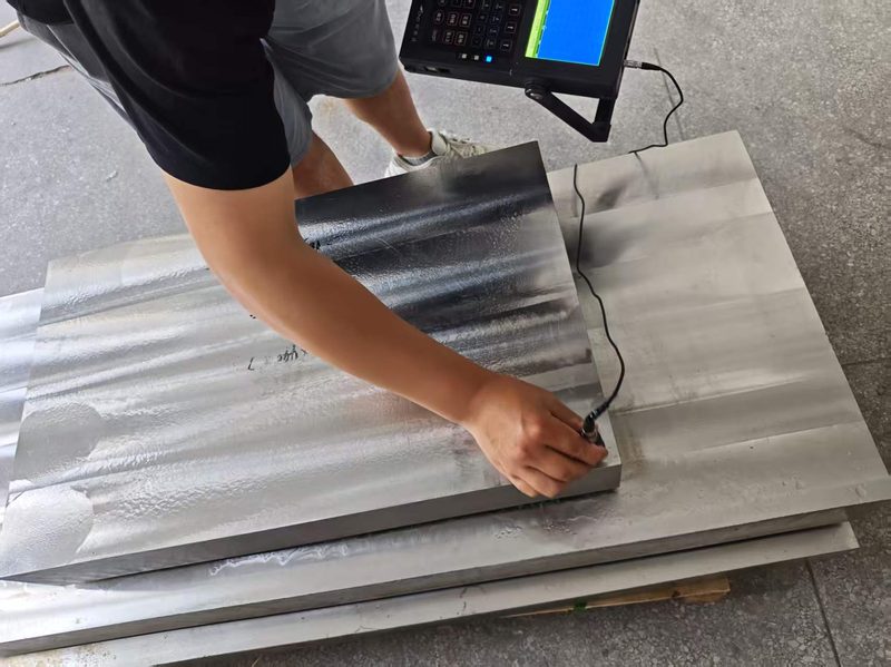 Hastelloy C-276 vs Inconel 625 corrosion resistance comparison for chemical processing and marine applications